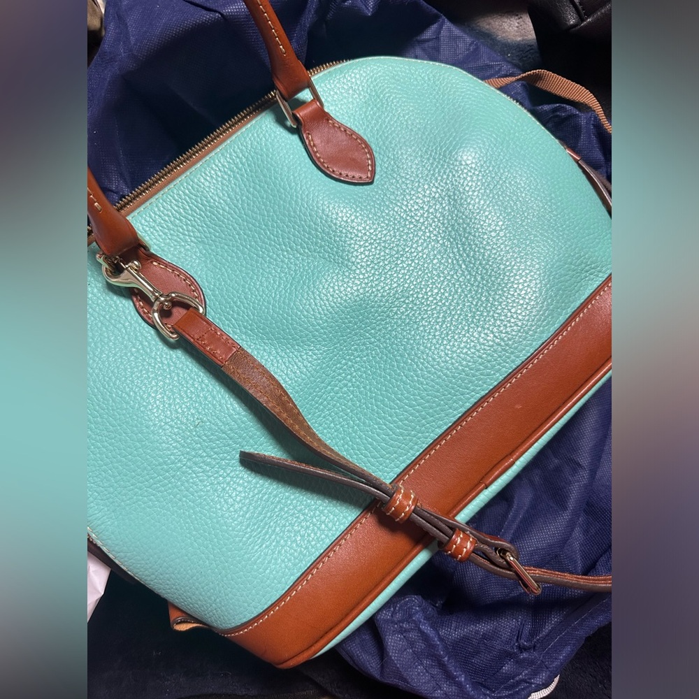 Teal dooney and Burke handbag - Picture 3 of 3